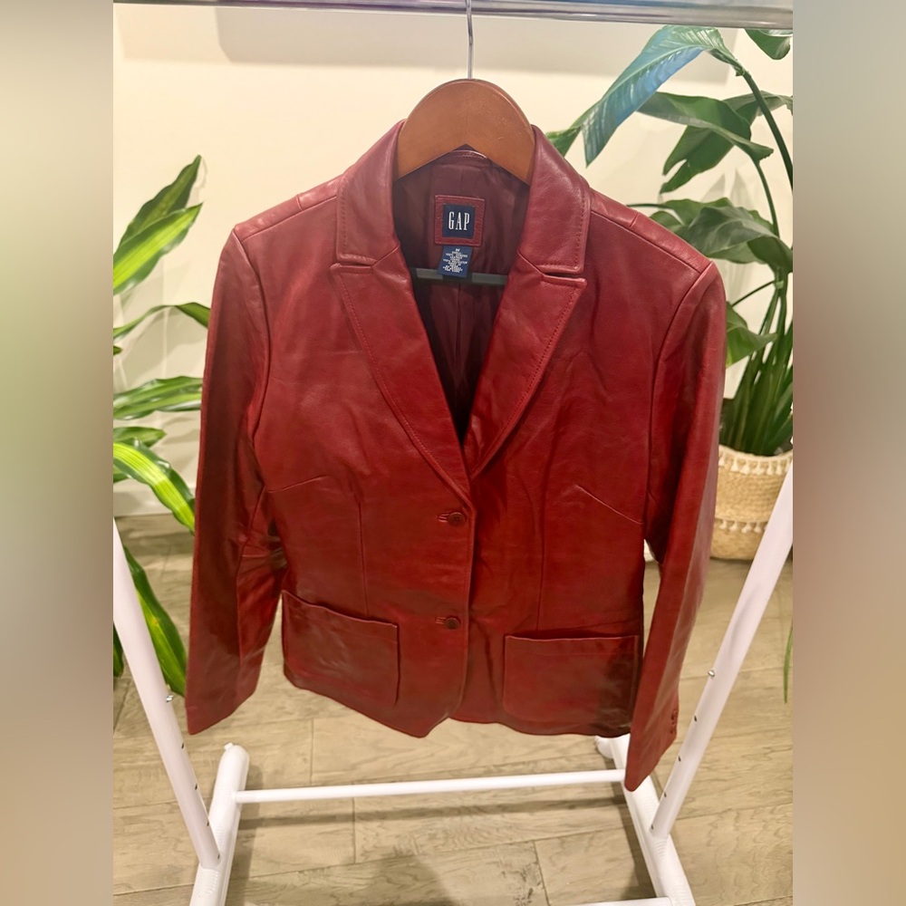 Vintage 90s Gap Women’s Red Genuine Leather Blazer, NWOT, Size M